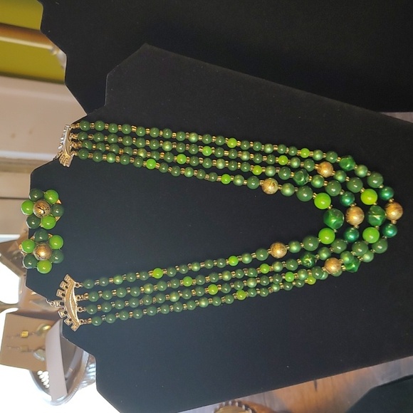 Japan Jewelry - Japan Green Beaded Necklace and Earring Set